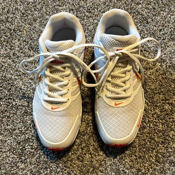 Nike Pride “Rainbow” Shoes - Picture 3 of 4